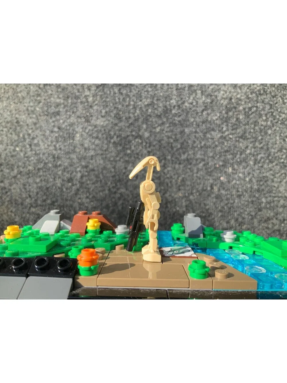 LEGO Star Wars B1 Battle Droid sw0001c Tan W/ Blaster